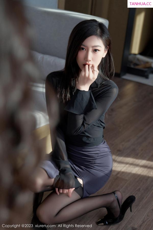   [XiuRen]高清写真图 2023.06.01 No.6839 沈青黛 丝袜美腿第16张图片